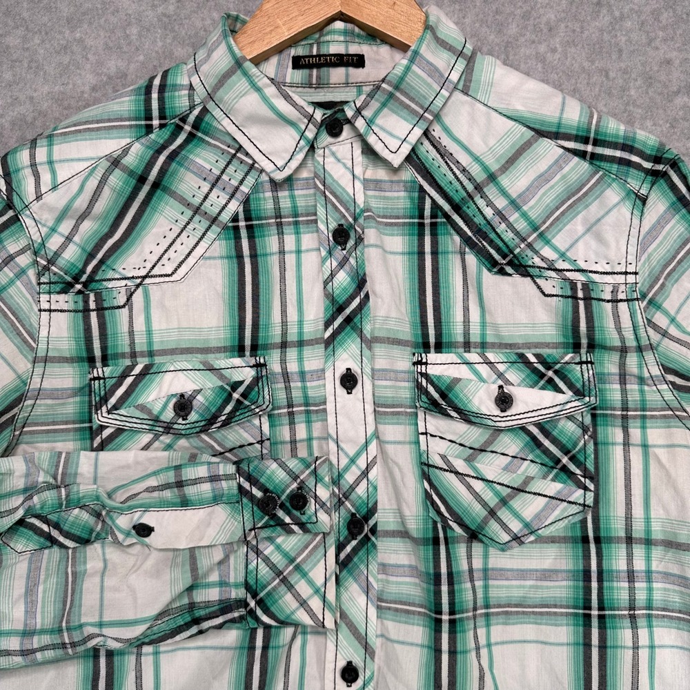 Helix Men's Athletic Fit Plaid Long Sleeve Button Up Shirt Green‎ Black White M
